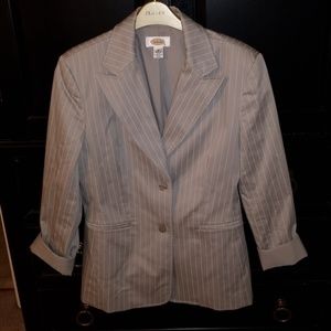 Beautiful gray and white blazer